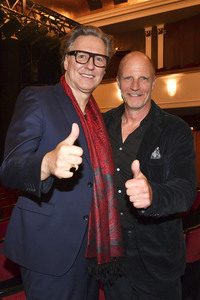 Theaterpremiere 'Die Kehrseite der Medaille' in München