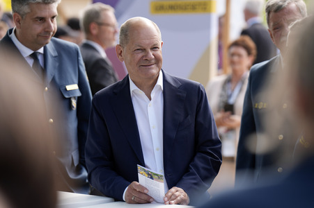 Demokratiefest zu 75 Jahren Grundgesetz in Berlin