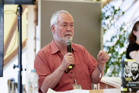 Demokratiefest zu 75 Jahren Grundgesetz in Berlin