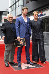 Chris Hemswoth erhält einen Stern auf dem Hollywood Walk of Fame in Los Angeles