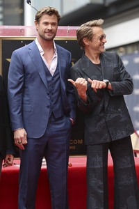 Chris Hemswoth erhält einen Stern auf dem Hollywood Walk of Fame in Los Angeles