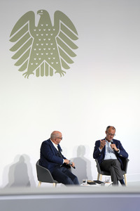 Demokratiefest zu 75 Jahren Grundgesetz in Berlin