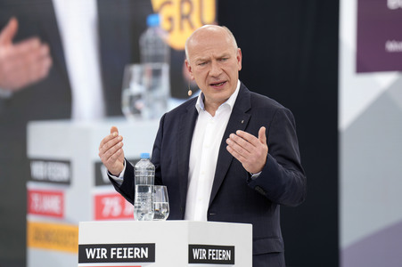 Demokratiefest zu 75 Jahren Grundgesetz in Berlin