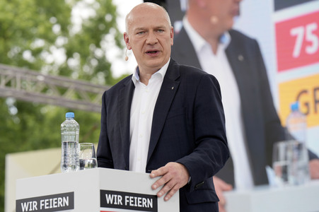 Demokratiefest zu 75 Jahren Grundgesetz in Berlin