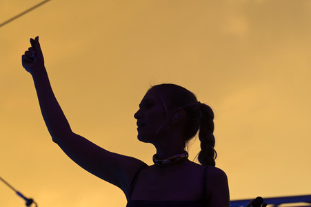 Konzert von Glasperlenspiel beim Demokratiefest zu 75 Jahren Grundgesetz in Berlin