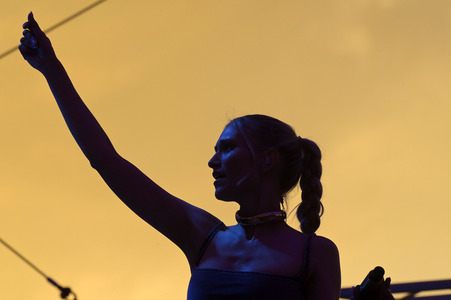 Konzert von Glasperlenspiel beim Demokratiefest zu 75 Jahren Grundgesetz in Berlin