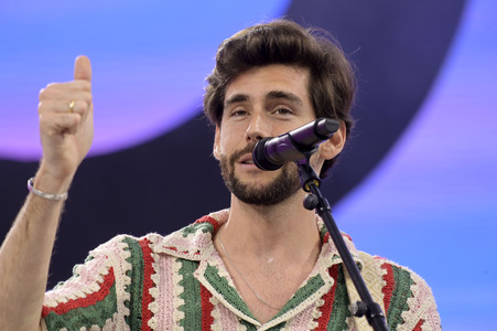 Konzert von Álvaro Soler beim Demokratiefest zu 75 Jahren Grundgesetz in Berlin