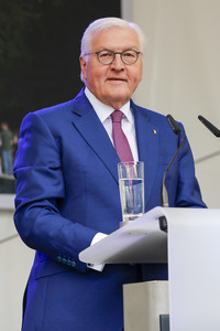 Tag der offenen Tür in der Villa Hammerschmidt und 'Fest der Demokratie' in Bonn