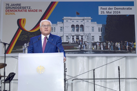Tag der offenen Tür in der Villa Hammerschmidt und 'Fest der Demokratie' in Bonn