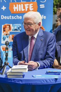 Tag der offenen Tür in der Villa Hammerschmidt und 'Fest der De