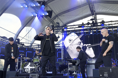 Abschlussveranstaltung beim Demokratiefest zu 75 Jahren Grundgesetz in Berlin