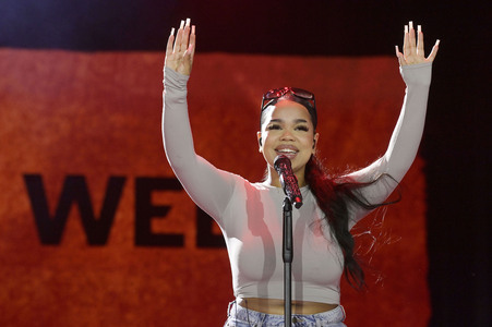 Abschlussveranstaltung beim Demokratiefest zu 75 Jahren Grundgesetz in Berlin