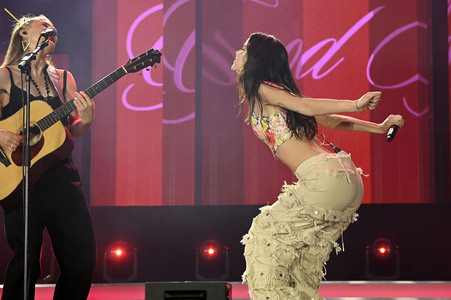 Abschlussveranstaltung beim Demokratiefest zu 75 Jahren Grundgesetz in Berlin