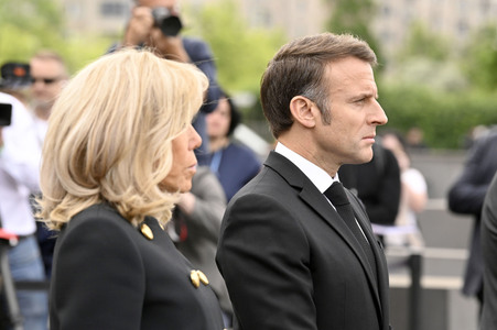 Kranzniederlegung am Denkmal für die ermordeten Juden Europas in Berlin