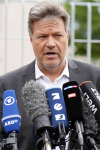 Pressestatement von Robert Habeck in Berlin