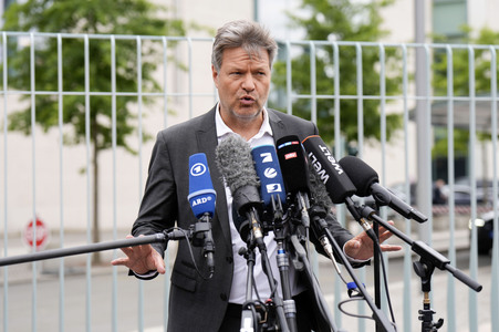 Pressestatement von Robert Habeck in Berlin