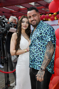 Kult Kieztouren & Olivia Jones Family Sommerparty in Hamburg