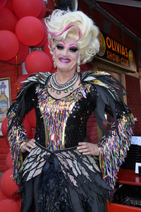 Kult Kieztouren & Olivia Jones Family Sommerparty in Hamburg