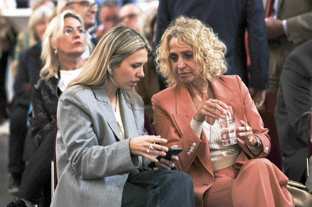 Präsentation der Wanderausstellung  'Woanders ist überall'  in Essen