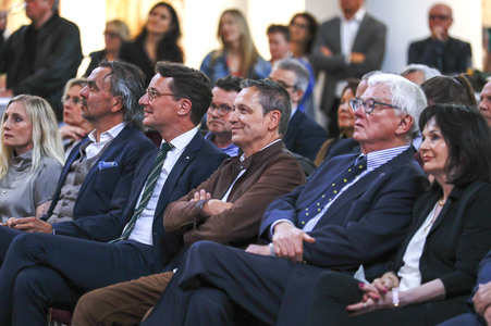 Präsentation der Wanderausstellung  'Woanders ist überall'  in Essen