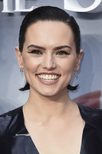 Filmpremiere 'Young Woman and the Sea' in London