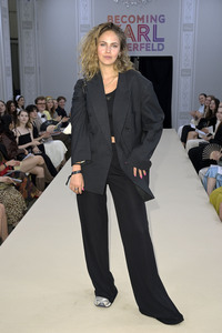 Serienpremiere 'Becoming Karl Lagerfeld' in Berlin