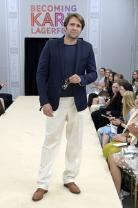 Serienpremiere 'Becoming Karl Lagerfeld' in Berlin