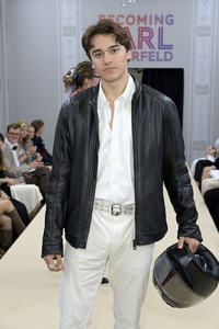 Serienpremiere 'Becoming Karl Lagerfeld' in Berlin