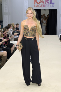 Serienpremiere 'Becoming Karl Lagerfeld' in Berlin