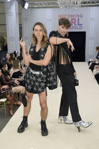 Serienpremiere 'Becoming Karl Lagerfeld' in Berlin