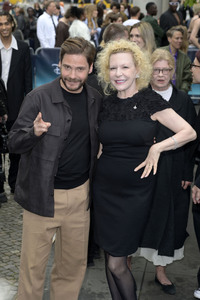 Serienpremiere 'Becoming Karl Lagerfeld' in Berlin