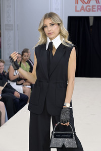 Serienpremiere 'Becoming Karl Lagerfeld' in Berlin