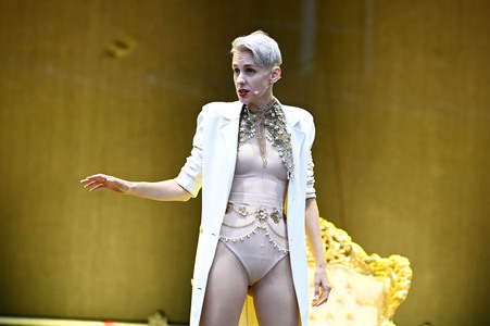 Auftritt von Lisa Eckhart in Görlitz