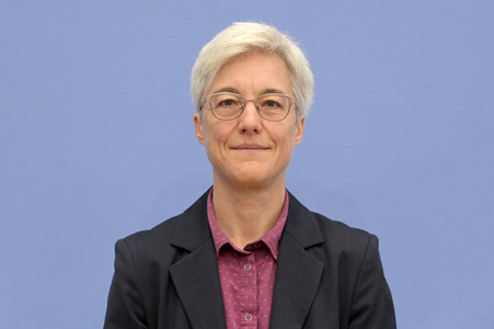 Bundespressekonferenz Sondergutachten zur Prüfung der Treibhausgas-Projektionsdaten 2024 in Berlin