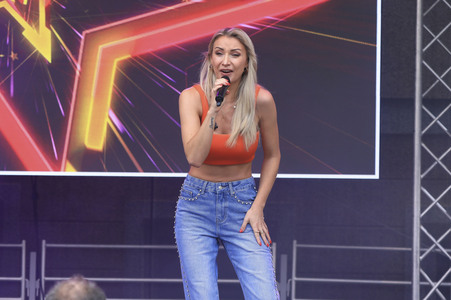 Konzert von Anna-Carina Woitschack in Bad Düben