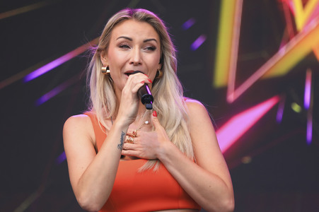 Konzert von Anna-Carina Woitschack in Bad Düben