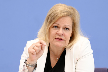 Bundespressekonferenz 10 Tage vor der EM in Berlin