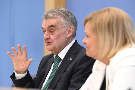 Bundespressekonferenz 10 Tage vor der EM in Berlin