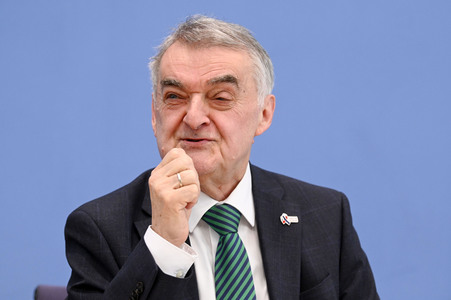 Bundespressekonferenz 10 Tage vor der EM in Berlin