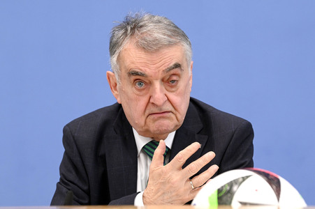 Bundespressekonferenz 10 Tage vor der EM in Berlin