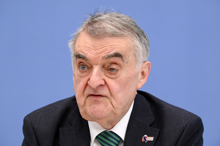 Bundespressekonferenz 10 Tage vor der EM in Berlin