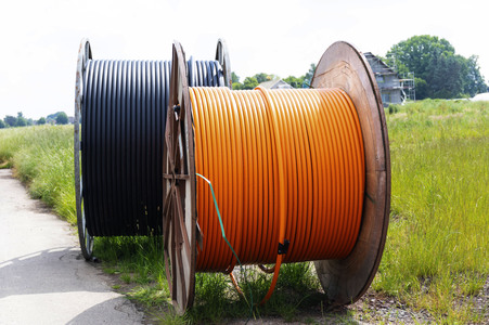 Symbolfoto Glasfaser