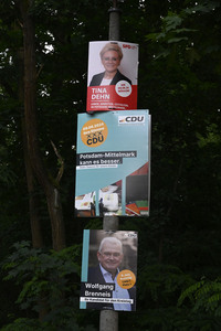 Wahlplakate zur Europawahl in Stahnsdorf