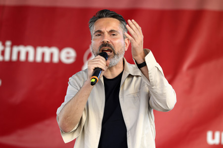 Wahlkampfveranstsaltung des Bündnis Sahra Wagenknecht in Leipzig