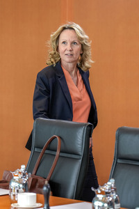 103. Sitzung des Bundeskabinetts in Berlin