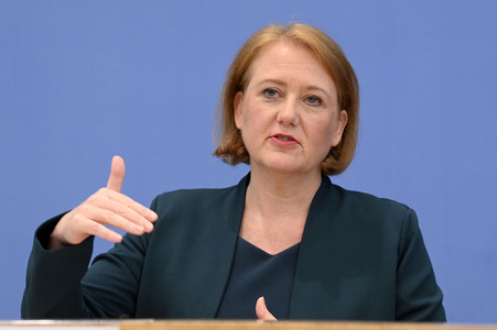 Bundespressekonferenz Bundeslagebild 'Häusliche Gewalt' in Berlin