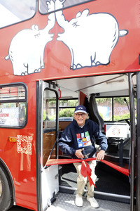 Einweihung des Ottifanten-Busses in Hamburg