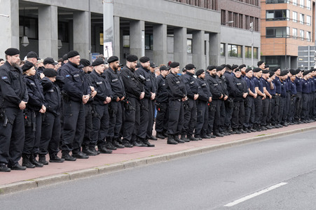 Schweigemarsch für den ermordeten Mannheimer Polizisten Rouven L. in Berlin