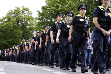 Schweigemarsch für den ermordeten Mannheimer Polizisten Rouven L. in Berlin
