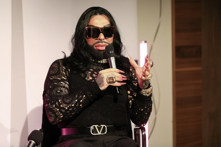 Buchvorstellung mit Harald Glööckler in Berlin